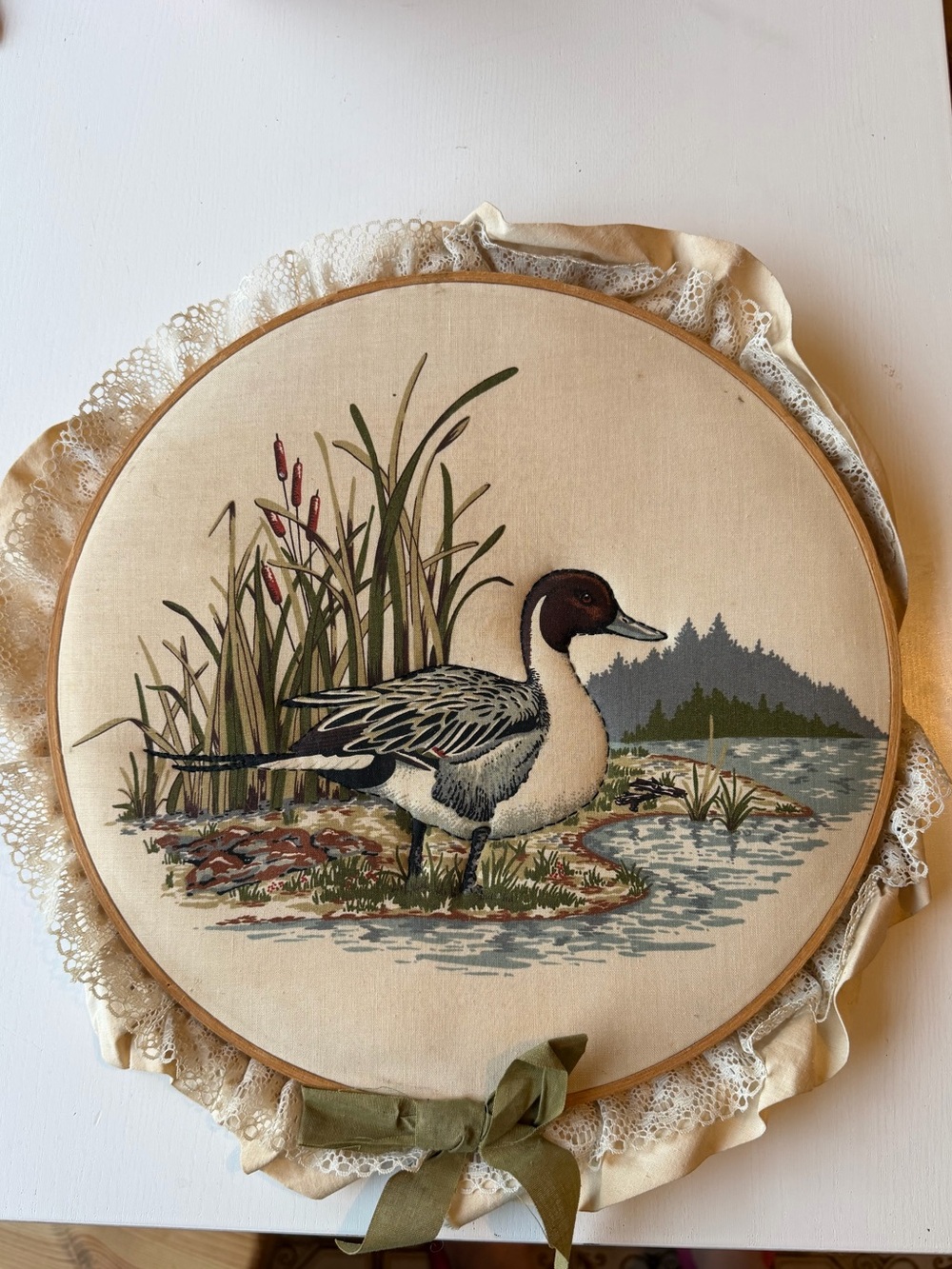 Vtg Cranston Duck Waterfowl Fabric Hoop Art 7" Hand Stuffed Trapunto Wall Decor